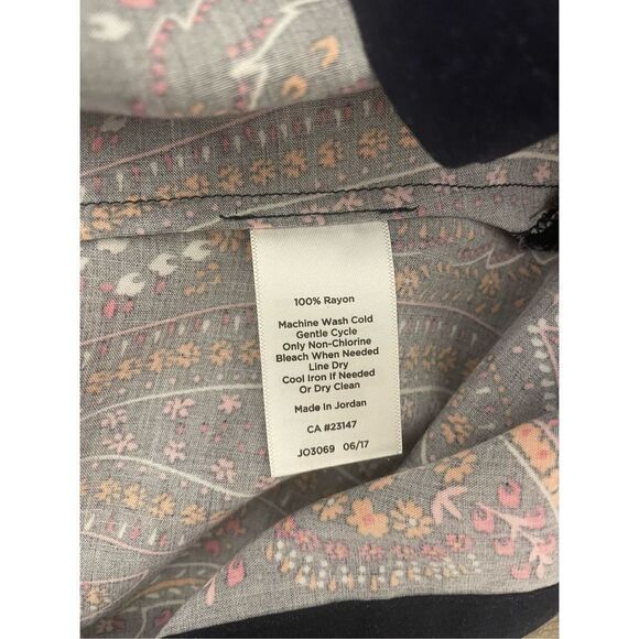 Talbots blouse  - Picture 4 of 4